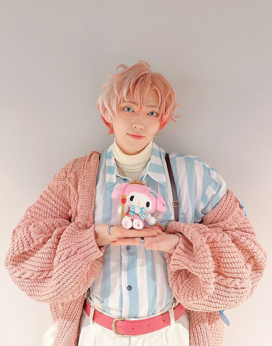 安藤夢叶 First Photobook『Utopia』公式 (@yutoando_1stPB) / Posts / X