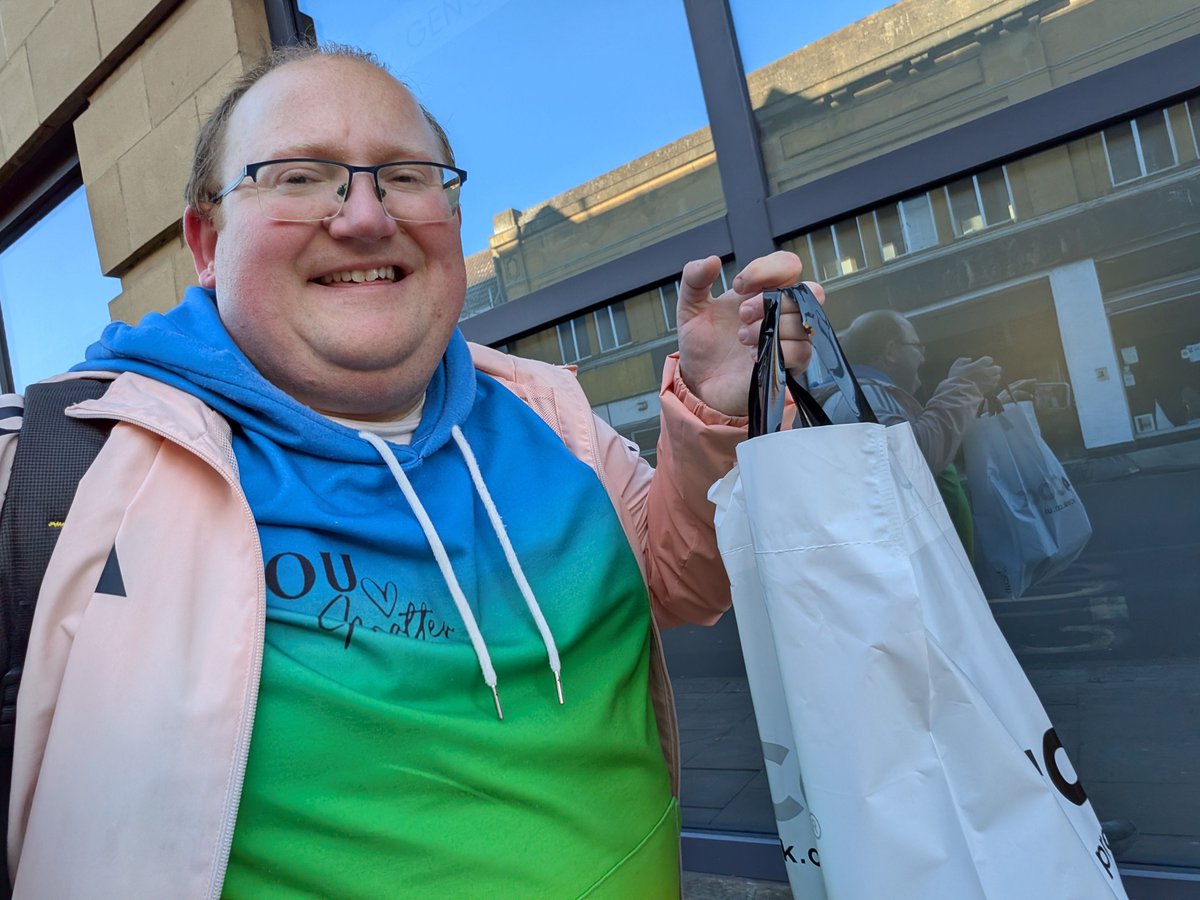 livingwithdan's tweet photo. Smashed it! 🛍️💖🐼 #anxiety #shopping #anxiouspanda
I used to be SCARED to go shopping 😱 👉
https://t.co/SBj5nWvVYb https://t.co/eypR8FQMEV