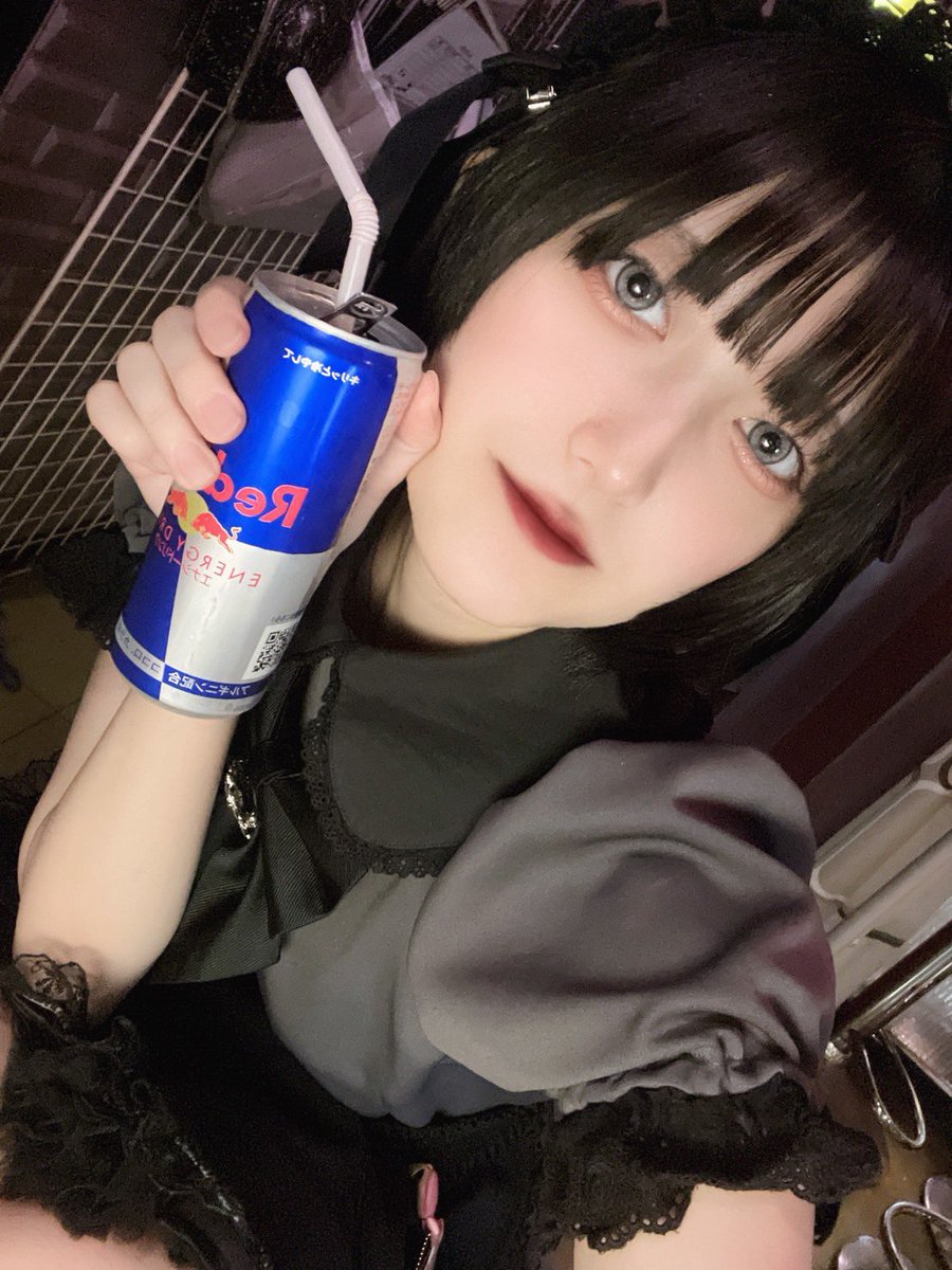 〜今日の1杯〜

うたんドリンクありがとう！今日はレッドブル！3連勤頑張ります！

なの(<a href="/loop_nano/">なの꒰ঌ ♡ ໒꒱</a>)