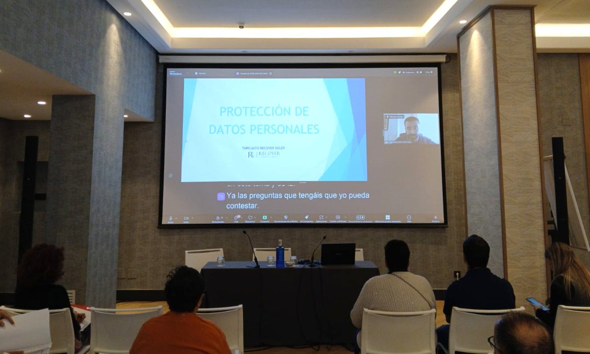 AsociacionLiber's tweet photo. 🔙 El 19 noviembre celebramos la jornada “#Accesibilidadcognitiva y lucha contra la pobreza”, con presentación de resultados, formación en protección de datos y dinámicas participativas.

📄 Documentos: https://t.co/Cv88WkAlNO

Gracias a todas y todos por venir 🧡 https://t.co/e4gCR8jSjQ