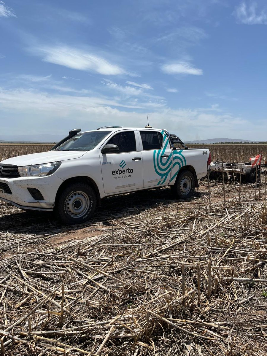 AgDtucuman's tweet image. Seguimos avanzando con @agdexperta en la Región 400 has ➕️
Buscando Variablilidad en el Suelo en un lote que venía de #Sorgo #Agtech #AgriculturaPorAmbiente #Innovación #Sustentablilidad 
🧑‍🌾 Compañía Azucarera Santa Lucia
📍 Nueva Esperanza- Santiago del E.