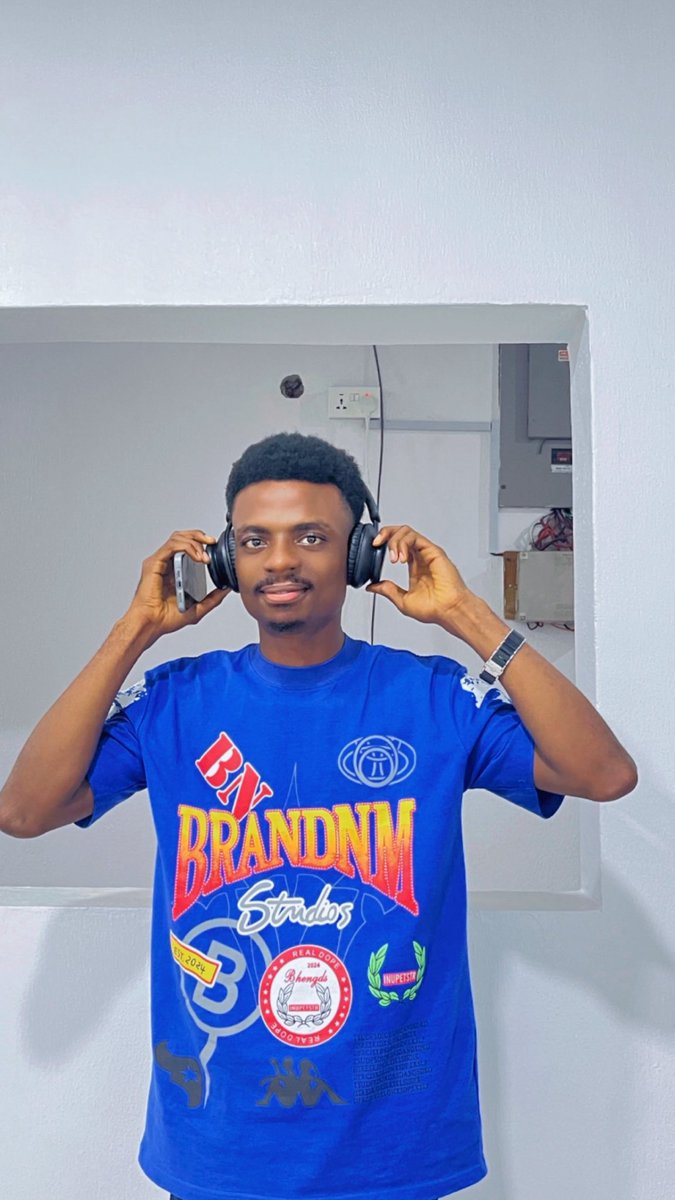 IfeanyiAkomas's tweet image. I’m a Fullstack engineer creating products in diverse industries over the years 🫶