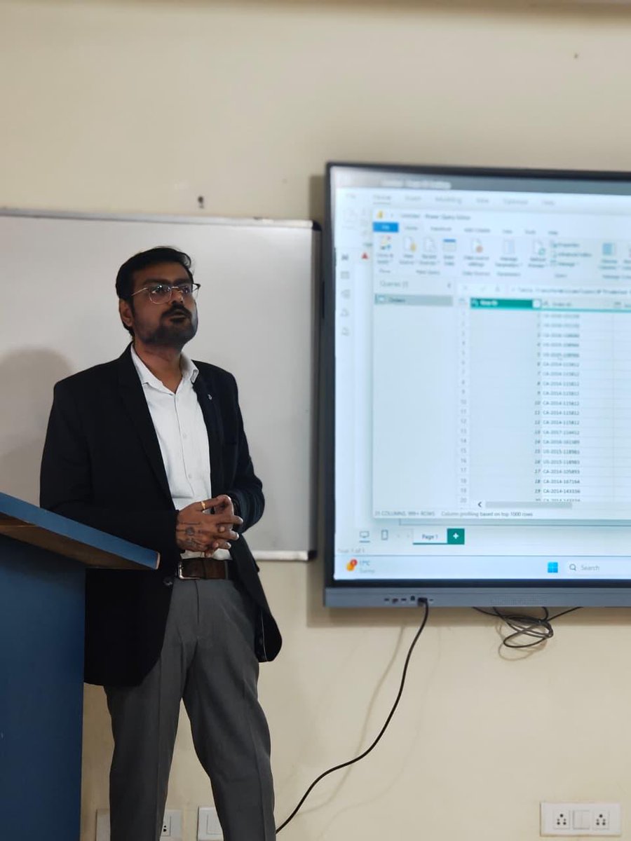 AlgoforgeS's tweet photo. A productive guest lecture at PCTE where our Lead Data Scientist Ashutosh Hiskiel introduced students to the world of Power BI.
Grateful for the participation, thoughtful questions, and curiosity shown by all the learners.
Looking forward to more sessions with data professionals https://t.co/9ivZX57Q7Z
