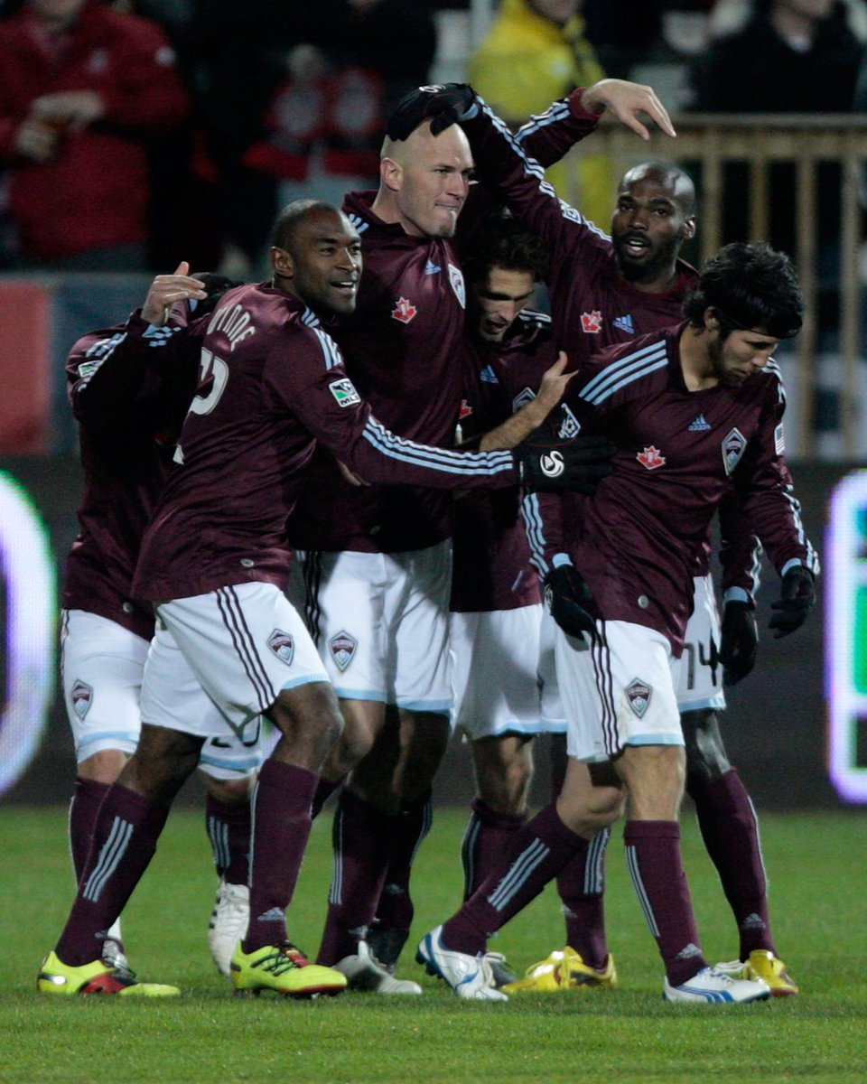 ColoradoRapids's tweet image. 15 years ago, on a cold Toronto night, we claimed the @MLS Cup and became champions 🏆

Relive the moment🎥» youtu.be/7T4QMGwgr4g

#Rapids96