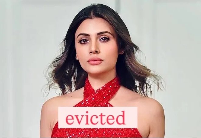 As per khabri reports...
Malti is evicted this weekend, and it's gonna be double eviction. 

#BiggBoss19 #FarrhanaBhatt BB19 
📸 : ColorsTV