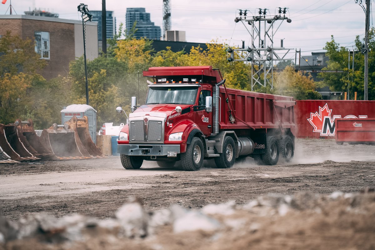 mgicorp_'s tweet image. — Truck on site and ready to load.

#construction #heavyduty #business #mgiconstruction #build #heavyequipment #constructinghistory #mgicorp #constructionindustry #constructionslife #structure #contractors #heavymachinery #buildingconstruction