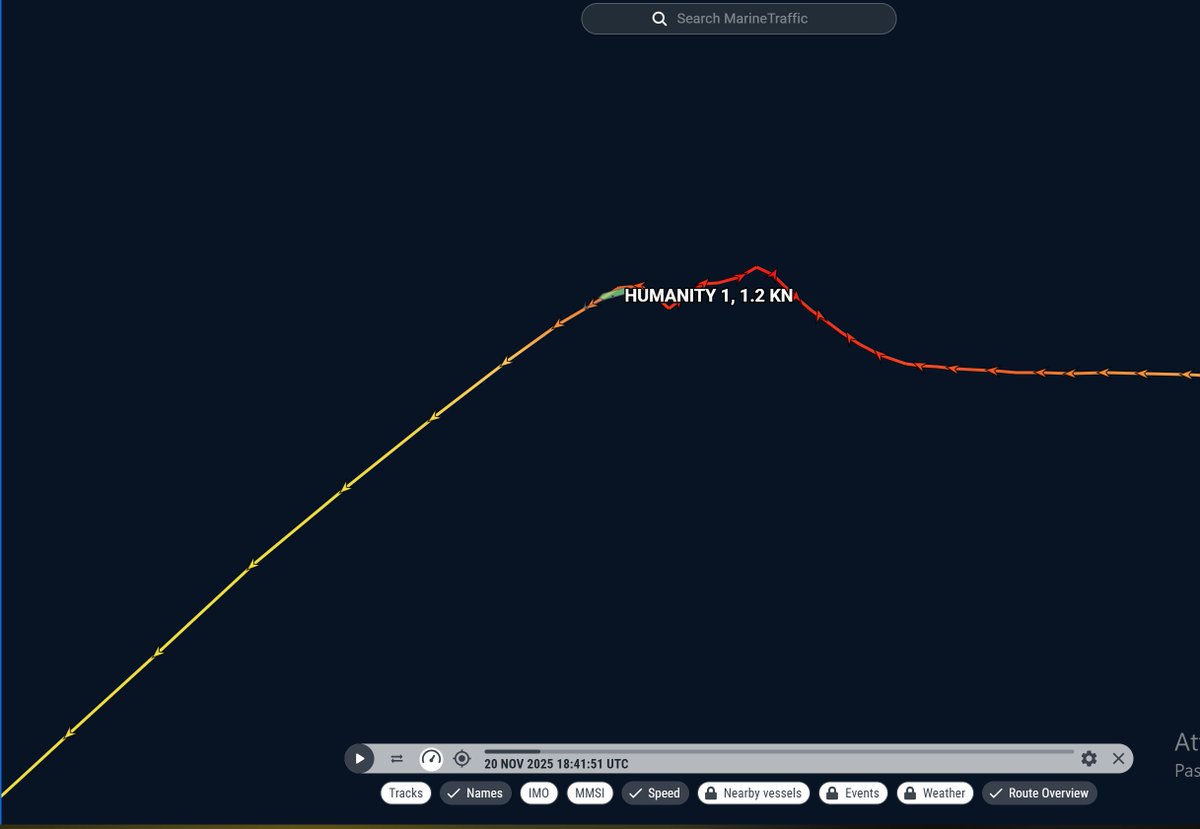 TrafficoNaviOnc's tweet image. 21.11.2025 guardando bene la rotta di ieri #humanity1 ieri 20 novembre ha fatto una fermata dalle 17.40 alle 18.42 UTC probabile avvistamento di una bara galleggiante (vuota ???)