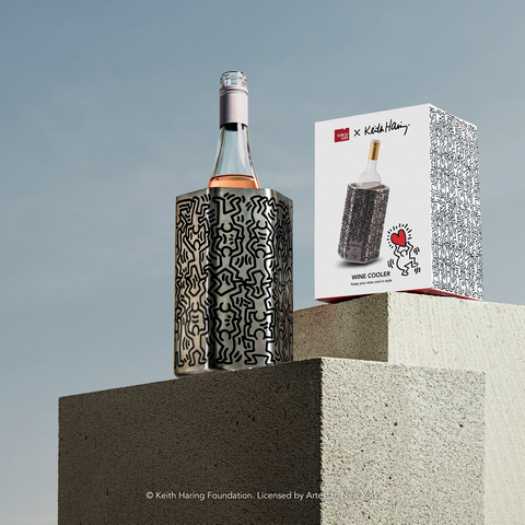 VirginieDFrance's tweet photo. AGAP : Vacuvin & Keith Haring - https://t.co/hPUkFKvAyb
#haring #refroidir #vacuvin #agap #housse #vin #champagne #bouteille #artiste https://t.co/08IJ7NE1T3