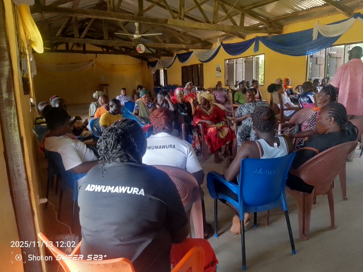 dubawaGH's tweet image. For #WeekForTruth2025, Albert Tachere visited the Chinderi Pentecost Central, Evangelical Church of Ghana, and others to remind the congregation that truth is not only a civic responsibility but a reflection of our values.
#WeekForTruth #FactCheck