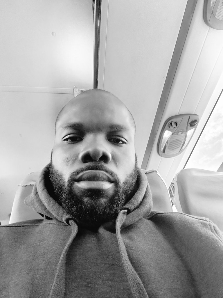 pawmacist's tweet image. I have been seeing a lot of beautiful nonsense happening lately 

My advice is:

👉Make money 

👉Keep Praying to what you believe 

👉Avoid problems as much as you can 

Nothing is going to get better and no one is coming to save you