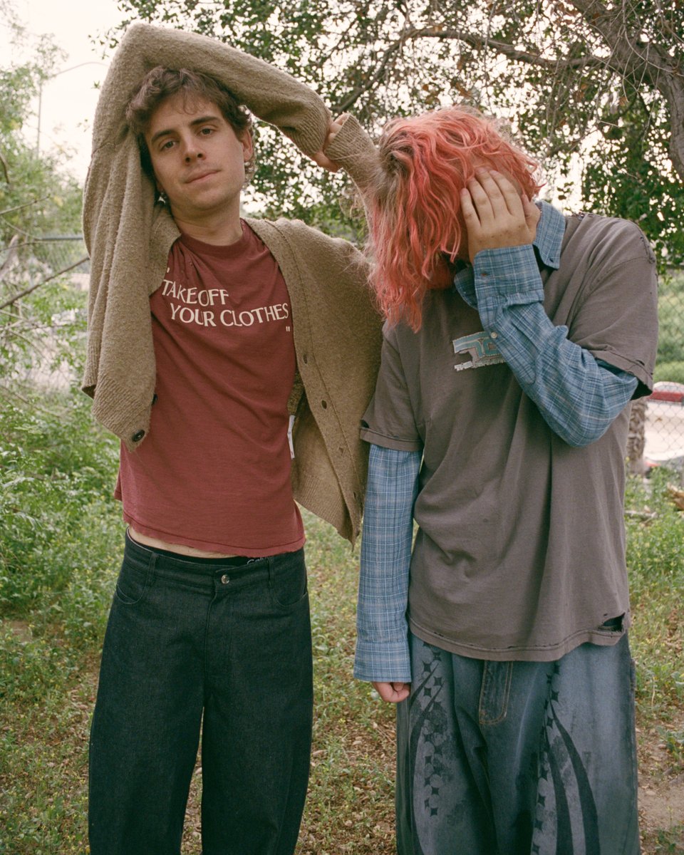 O2AcademyBrix's tweet image. Coming to #RoyelOtis tonight?

Doors 7pm.

All individuals must have their own O2 Academy Brixton ticket. 

𝗢𝗻𝗲 𝘁𝗶𝗰𝗸𝗲𝘁 𝗽𝗲𝗿 𝗱𝗲𝘃𝗶𝗰𝗲, &apos;𝘩𝘰𝘸 𝘵𝘰&apos; transfer details in your @ticketmasteruk email