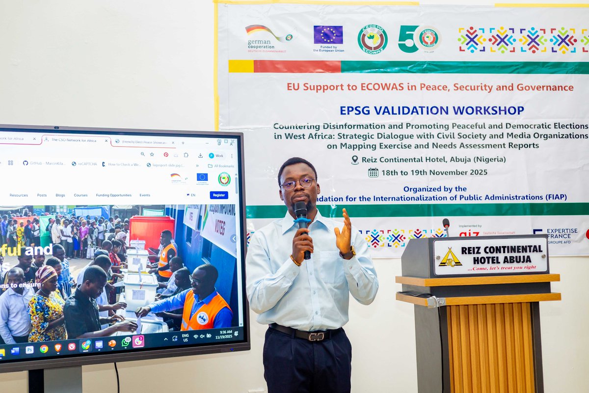 Dataphytefdn's tweet image. Participants got a firsthand look at the ElectPeace Digital Forum as our Digital Innovation Officer presented an overview and conducted a live demonstration of its core features and functionalities.