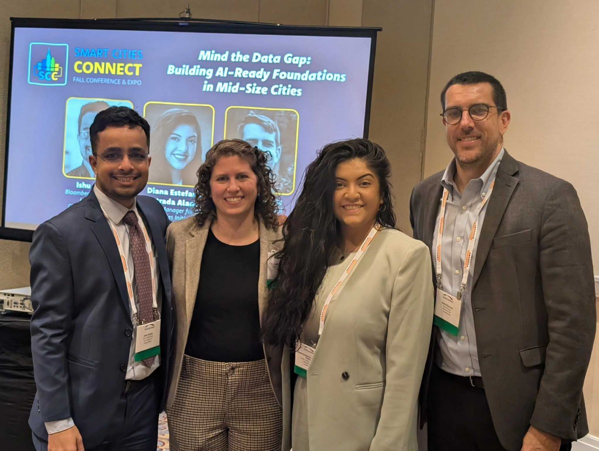 This week, GovEx joined the “Mind the Data Gap” panel at #SmartCitiesConnect. Curated by Green Bay <a href="/BHcityleaders/">Bloomberg Harvard City Leadership Initiative</a> fellow <a href="/IshuGupta11/">Ishu Gupta</a>, the panel spotlighted the city’s engagement in the @Bloombergdotorg City Data Alliance.
Thx to <a href="/BloombergCities/">Bloomberg Cities</a>  for supporting this work.