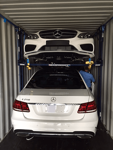 trans_rak's tweet image. Maximize container space and protect vehicles  safely &amp;amp; efficiently with innovative racking systems. Discover how advanced logistics reduce damage and costs—see our solutions in action: hubs.ly/Q03VrwJ20 #GlobalTransportation