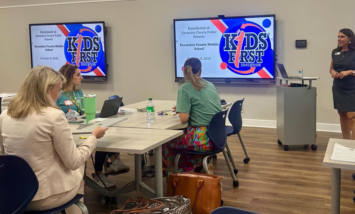 K1Education's tweet image. Teamwork in action! 💪 Kids First Education partnered with Escambia County Middle School for a day of training and collaboration focused on facilitative instruction and W.I.N. Workshops®—strengthening math, ELA, and teamwork. #WinningTogether #TeacherSupport #KidsFirstAlways