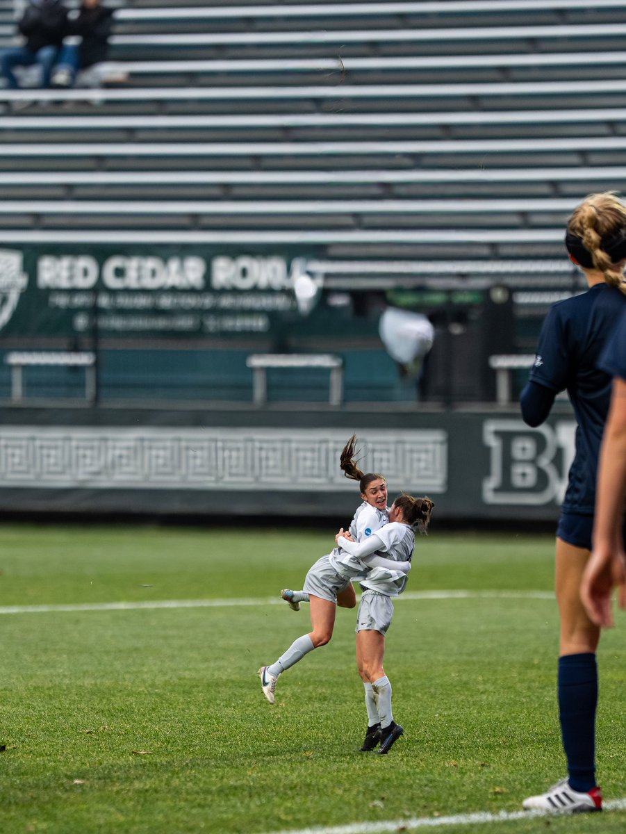CUBuffsSoccer's tweet image. Last night’s action , but make it mini 🤏

#SideBeforeSelf // #GoBuffs