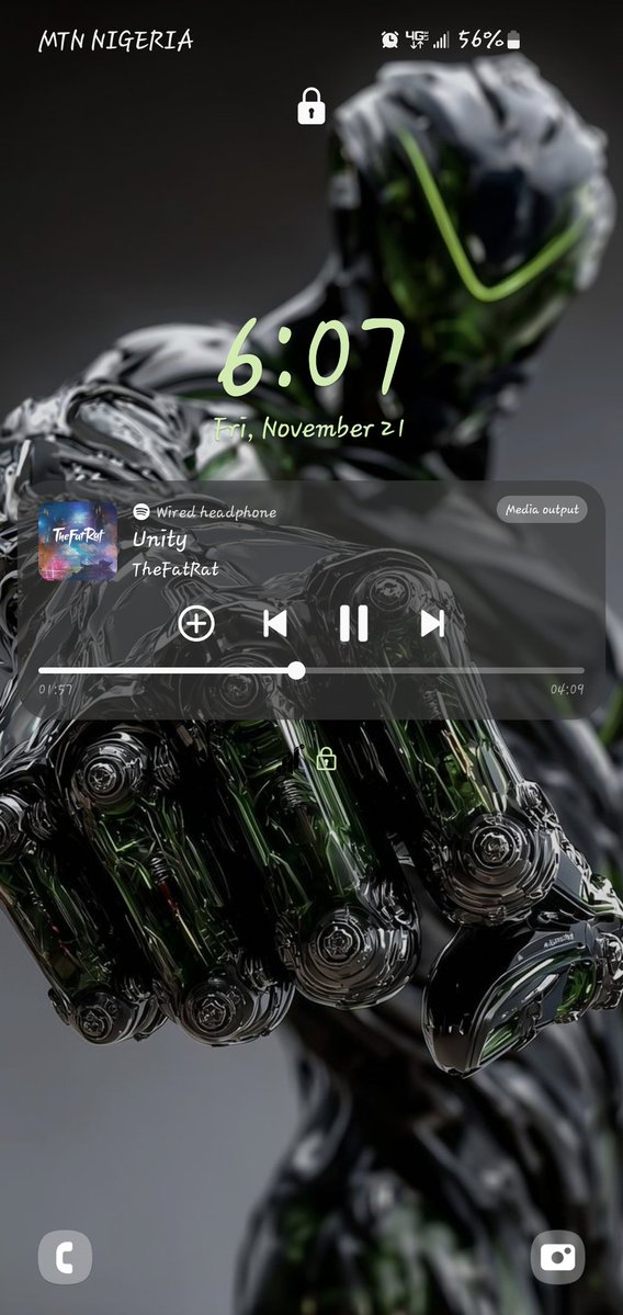 infinityixx's tweet image. Beat my lockscreen wallpaper if you can 😂