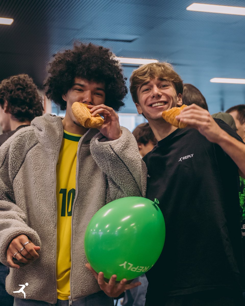 ReplyULabs's tweet image. Third stop: CentraleSupélec, Paris 🇫🇷🔥

The Reply Student Clash 2025 keeps leveling up… and this time, Paris delivered big!
Another round of bold ideas, teamwork, and #AgenticAI magic from some of Europe’s brightest students ✨

Manchester, Liège, Paris: three stops down.
And…