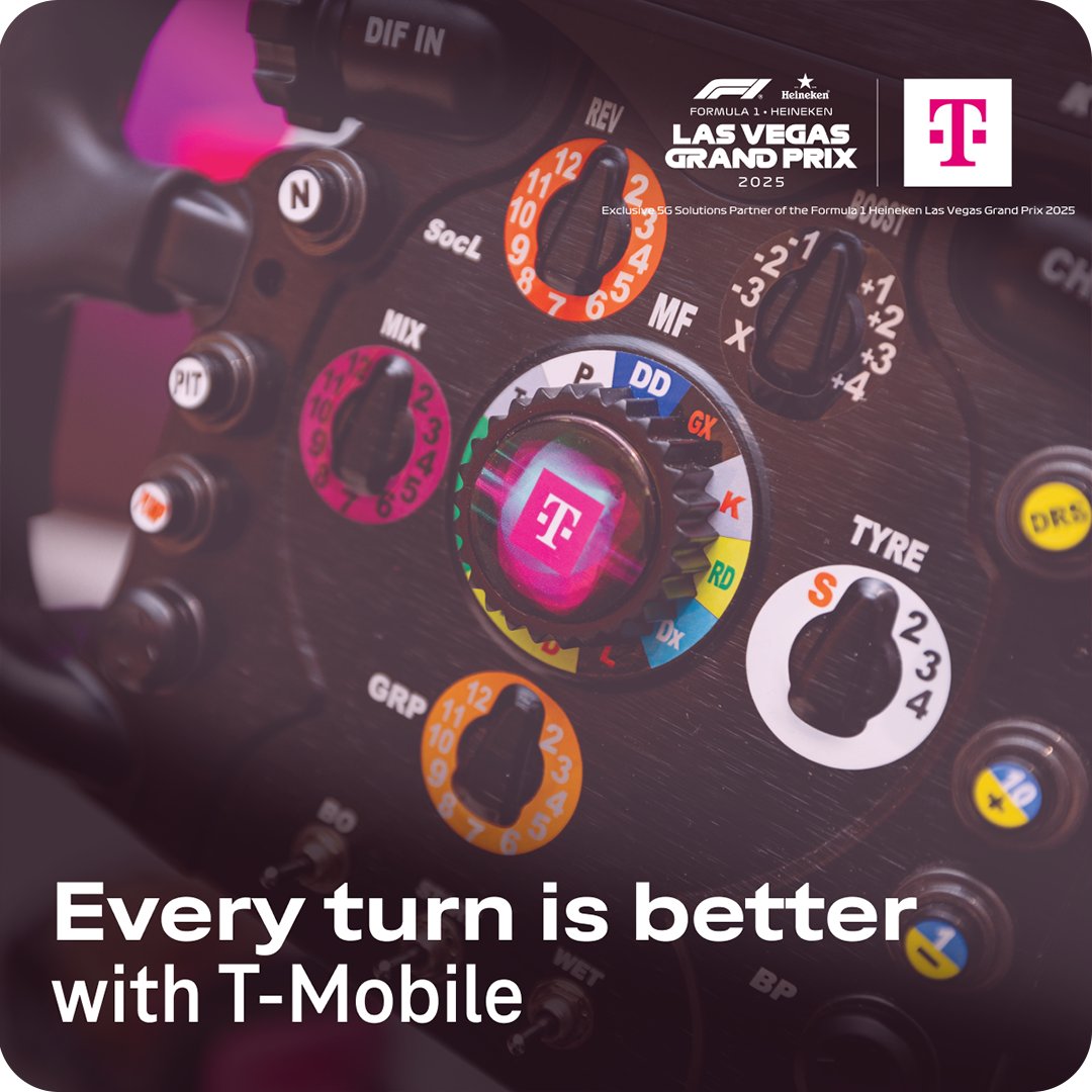 ChuckIIIBarber's tweet photo. .@TMobile bringing the speed and the vibes to Vegas 🏎️ https://t.co/tNg6sVkxgQ

#TeamMagenta https://t.co/qK1ZJOC40S