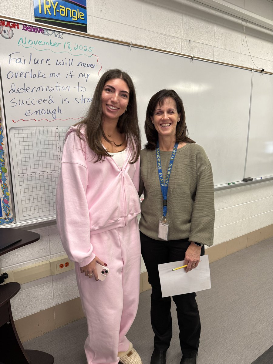 Sandburg SuperfanZ tweet media