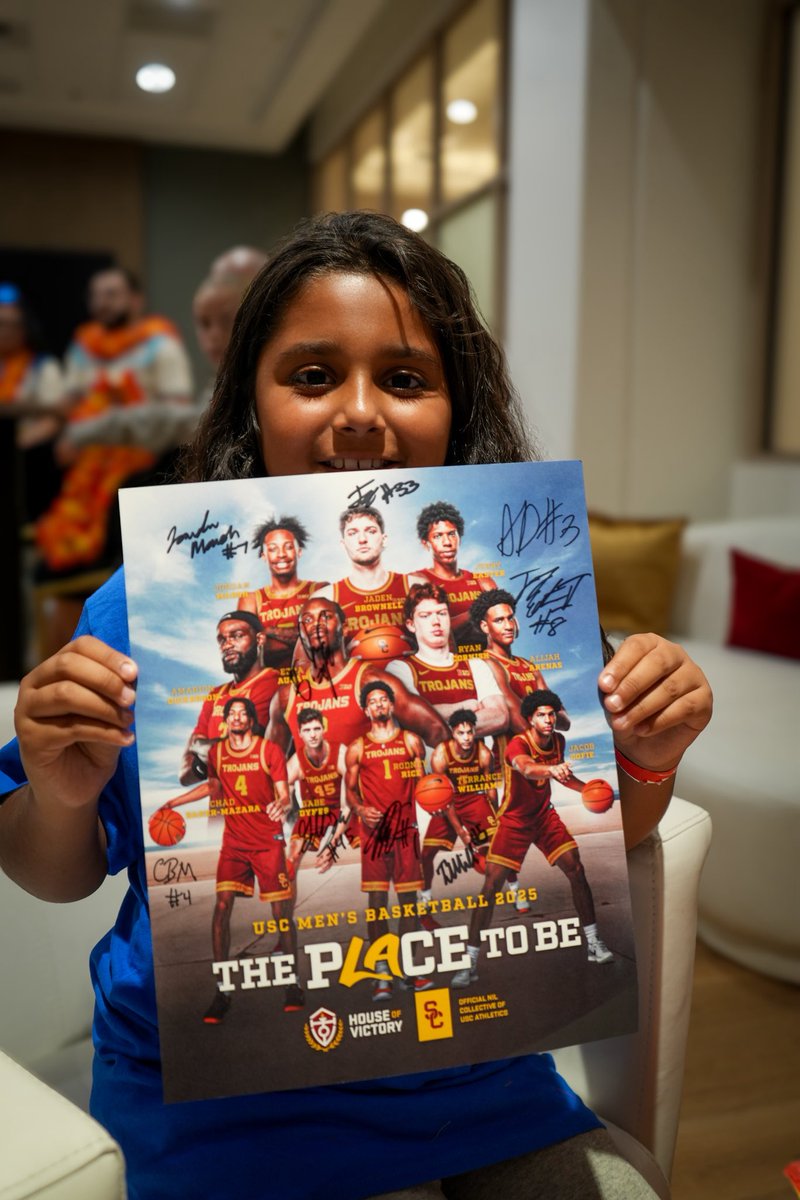 houseof_victory's tweet image. Had the BEST time with families from @makeawishla at a recent @USC_Hoops game 🫶 

Making memories on and off the court ✌️