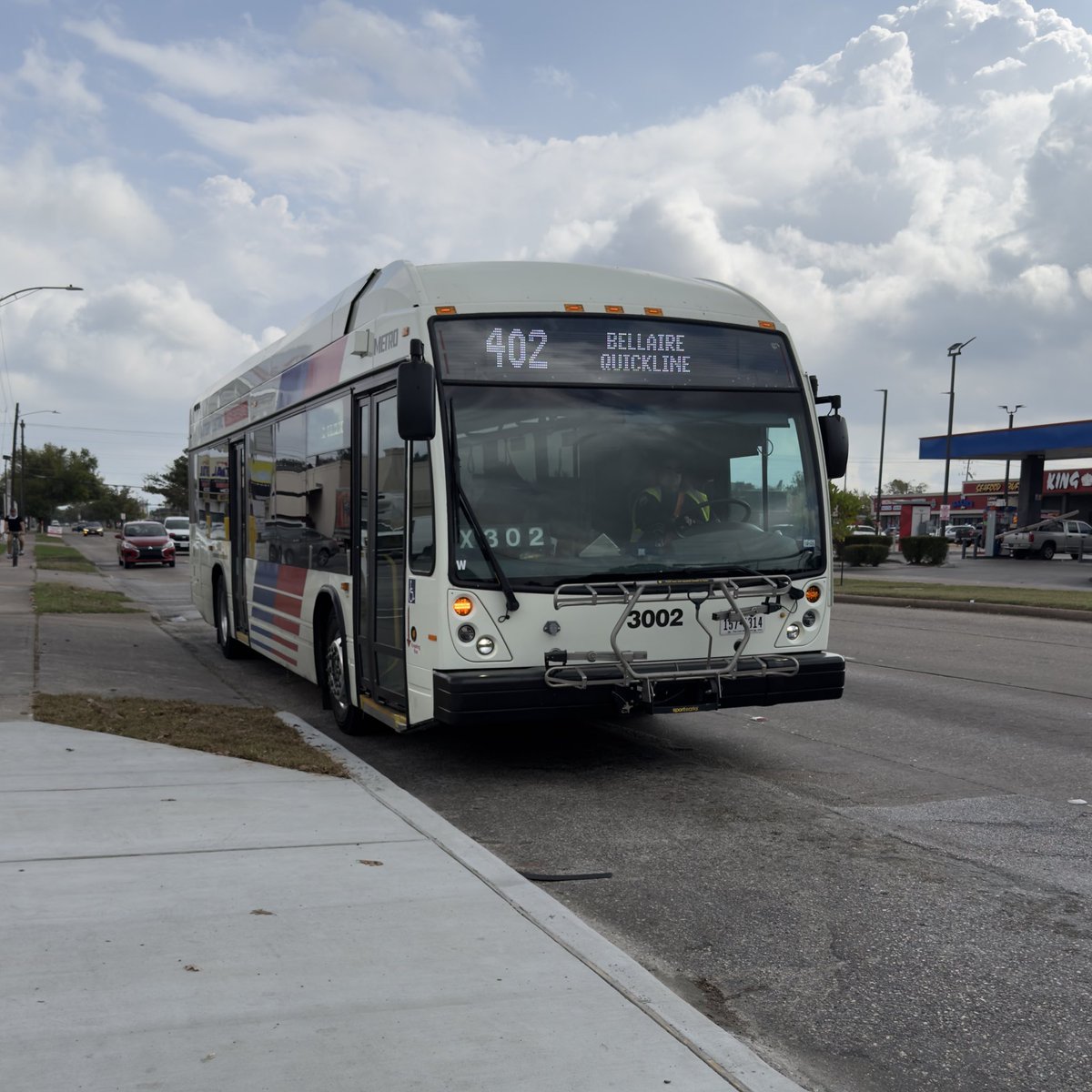 HOUrbanist's tweet image. The 402 Bellaire Quickline, implemented back in 2009, is slowly being dismantled for it’s inevitable closure in February 2026