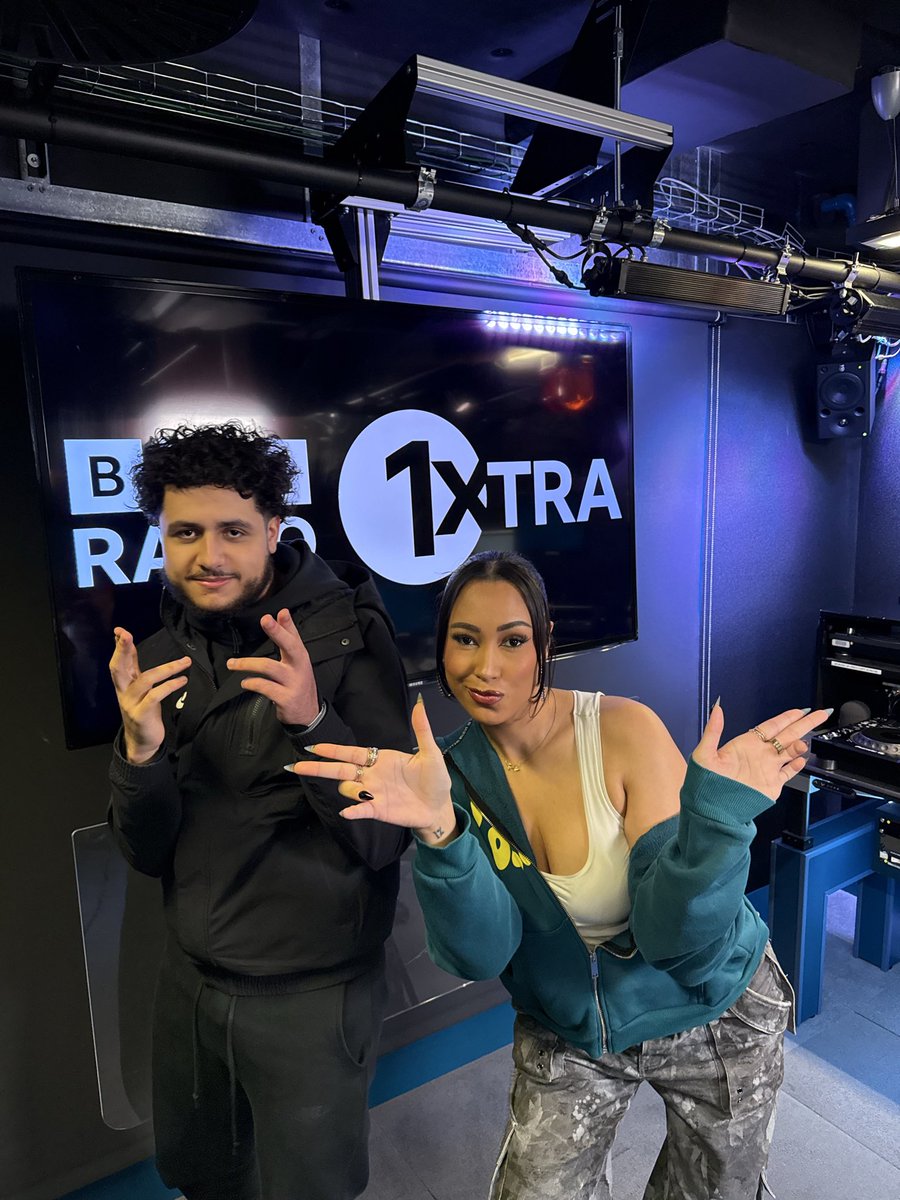 in this weird industry some real people still about big up snoochieshy ❤️☝️