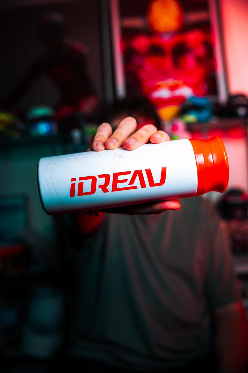 idreau_'s tweet image. 💥 IDREAU x HOLY💥

Vous étiez nombreux à nous la demander, elle est enfin disponible sur le site de Holy ! 

Une gourde isotherme « IDREAU » à NOTRE image, 700ml, jusqu’à 12h de fraîcheur 🧊

Si jamais vous ne saviez pas quoi demander pour Noël… 👀

➡️ fr.weareholy.com/collections/sh…