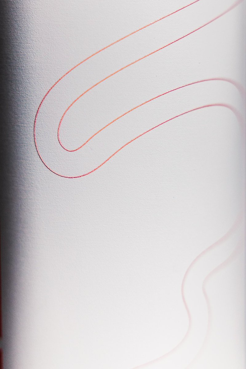 idreau_'s tweet image. 💥 IDREAU x HOLY💥

Vous étiez nombreux à nous la demander, elle est enfin disponible sur le site de Holy ! 

Une gourde isotherme « IDREAU » à NOTRE image, 700ml, jusqu’à 12h de fraîcheur 🧊

Si jamais vous ne saviez pas quoi demander pour Noël… 👀

➡️ fr.weareholy.com/collections/sh…