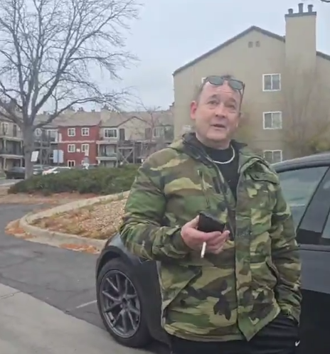 Kevin (54) "knew this was a setup" but he's here anyway, that logic still never checks out. Kevin asked if the decoy had read a very graphic pedophilia novel called "Lolita", he wanted to get the 13 yr old drugged up on molly then abuse her, extremely sickening guy!