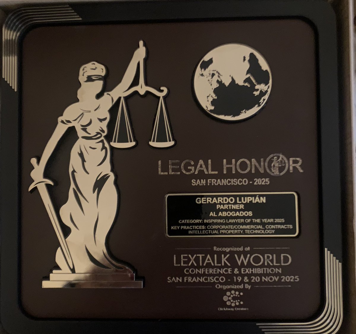 gelumo7's tweet photo. Thank you for this honor. I accept it with gratitude, and with the promise to continue serving, learning, and inspiring. https://t.co/2pCSg7twZD
