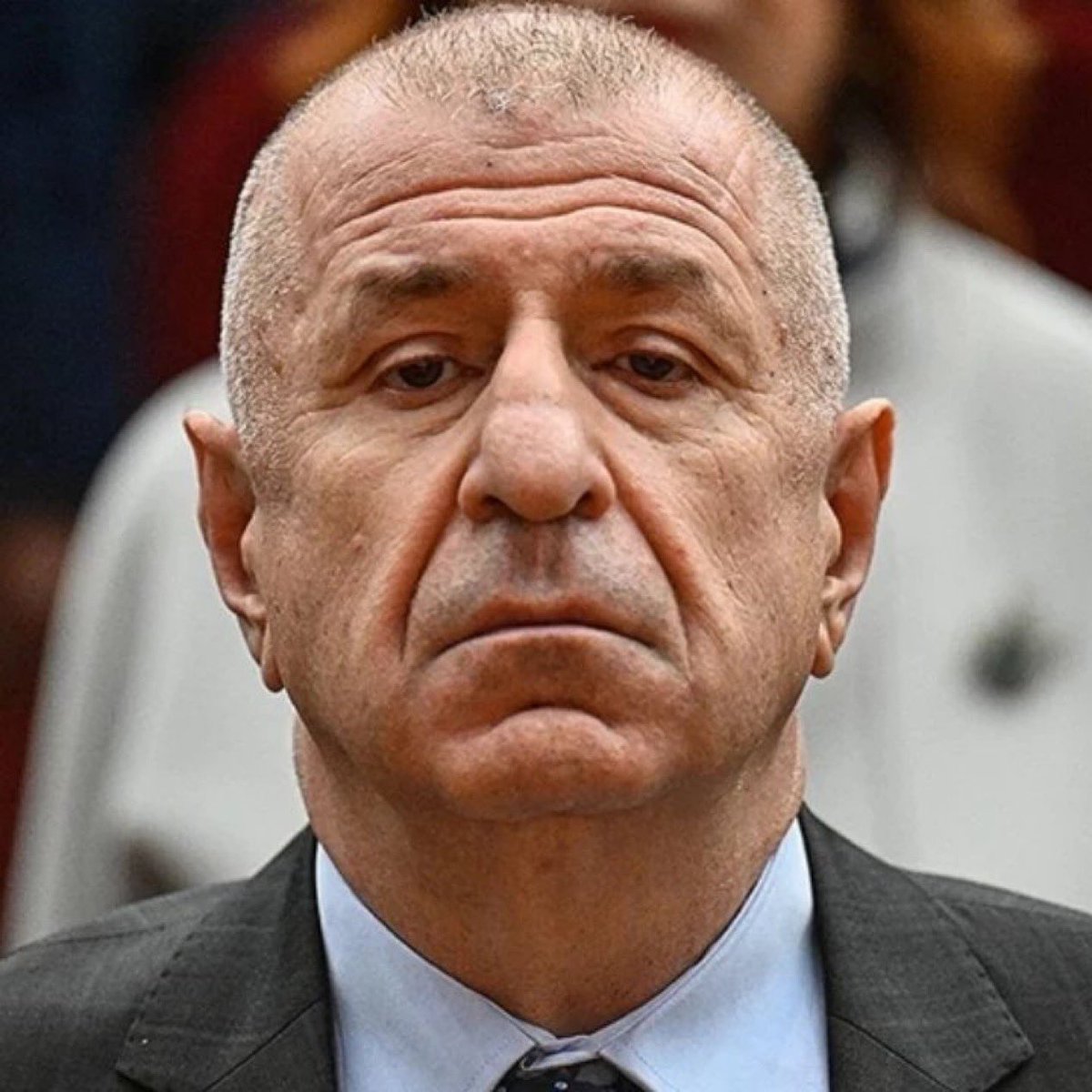 Ümit Özdağ: “CHP yönetimini içtenlikle Zafer Partisi adına tebrik ediyorum.”