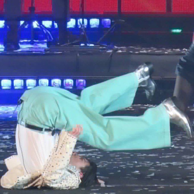 Munekkin's tweet image. จากวันนั้น                                   สู่วันนี้