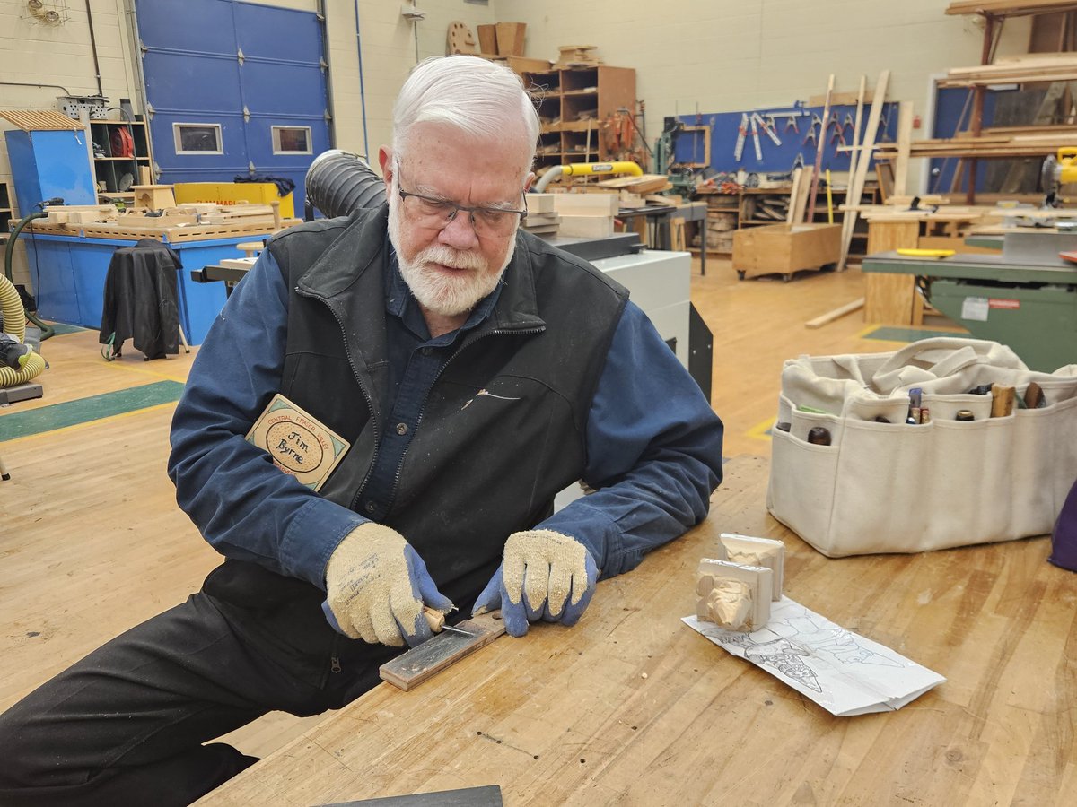CFVWoodcarvers's tweet image. A few pictures from this week of club members working on their projects or just stropping their favorite blades! 
And, also a reminder when carving to take your time &amp;amp; enjoy the woodcarving journey! 😊