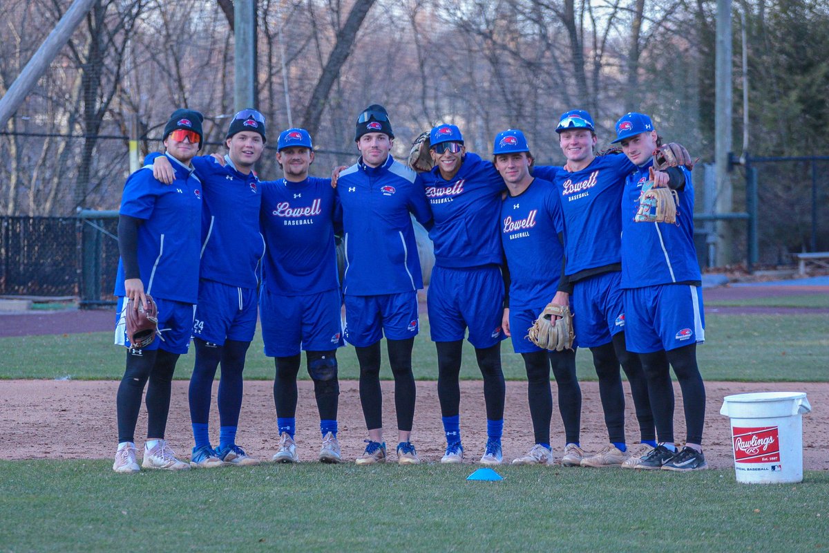 RiverHawkBB's tweet image. Another week, same vision 👀⚾️

#UnitedInBlue | #AEBASE | #MillCityMade