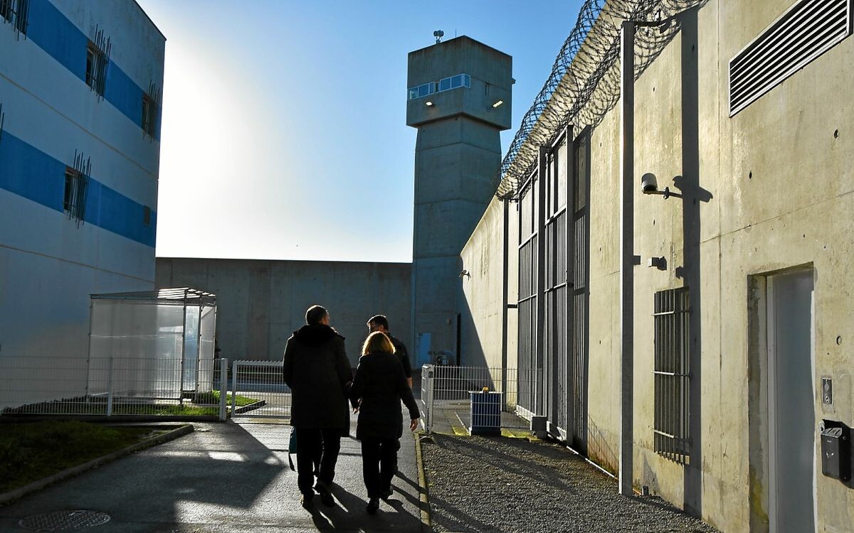 Gérald Darmanin limoge le directeur de la prison de Rennes : les détenus l’apprennent aux surveillants
➡️ go.letelegramme.fr/amgy