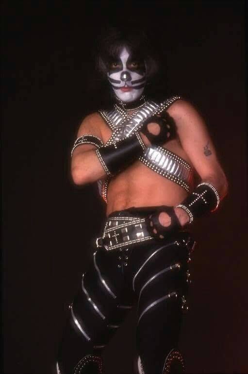 MKissfan's tweet image. #PeterCriss