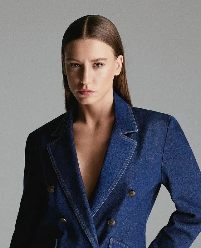 bpthaber's tweet image. Mahmut Tuncer : &quot;Hayatım bir gün film olursa Serenay Sarıkaya oynasın.

Onun oyunculuğu çok iyi, o beni oynayabilir.&quot;