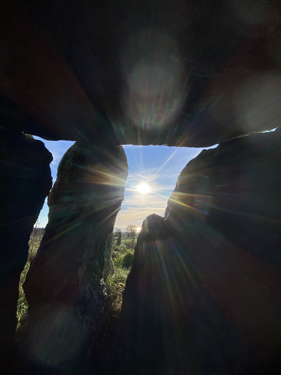 StevePa46290725's tweet photo. I visited several Neolithic sites while walking the South Dorset Ridgeway today. This is the Hell Stone, a long barrow constructed between 6000 and 4500 years ago. #dorset #stones #neolithic #LongBarrow https://t.co/mnJBs3gmkg