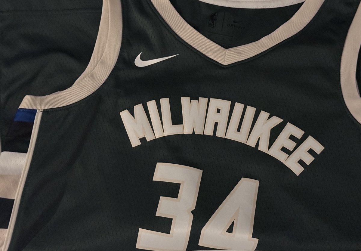 FormaMilor's tweet image. 🆕

Nike x Milwaukee Bucks 🫎