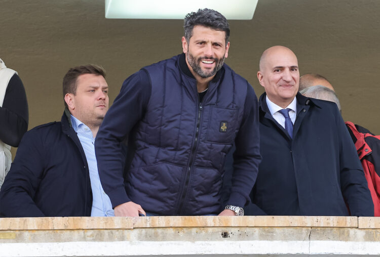 sportklub's tweet image. Gradonačelnik Beograda Aleksandar Šapić je trener Novog Beograda!

Dobro ste pročitali: sportklub.n1info.rs/vaterpolo/grad…

#šapić #aleksandarsapic #acasapic #beograd #srbija #novibeograd #vknovibeograd #vknbgd