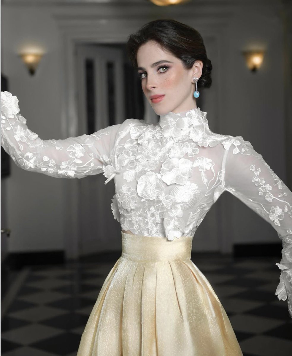 horridibujos's tweet photo. Tu patrona y te callas. https://t.co/SwKfQ3lyEd