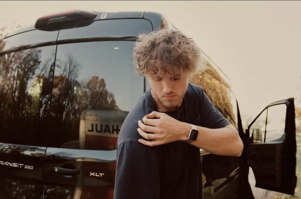 postanicrave's tweet image. More flat tire photoshoot photos!

📸: postanimal on Instagram.