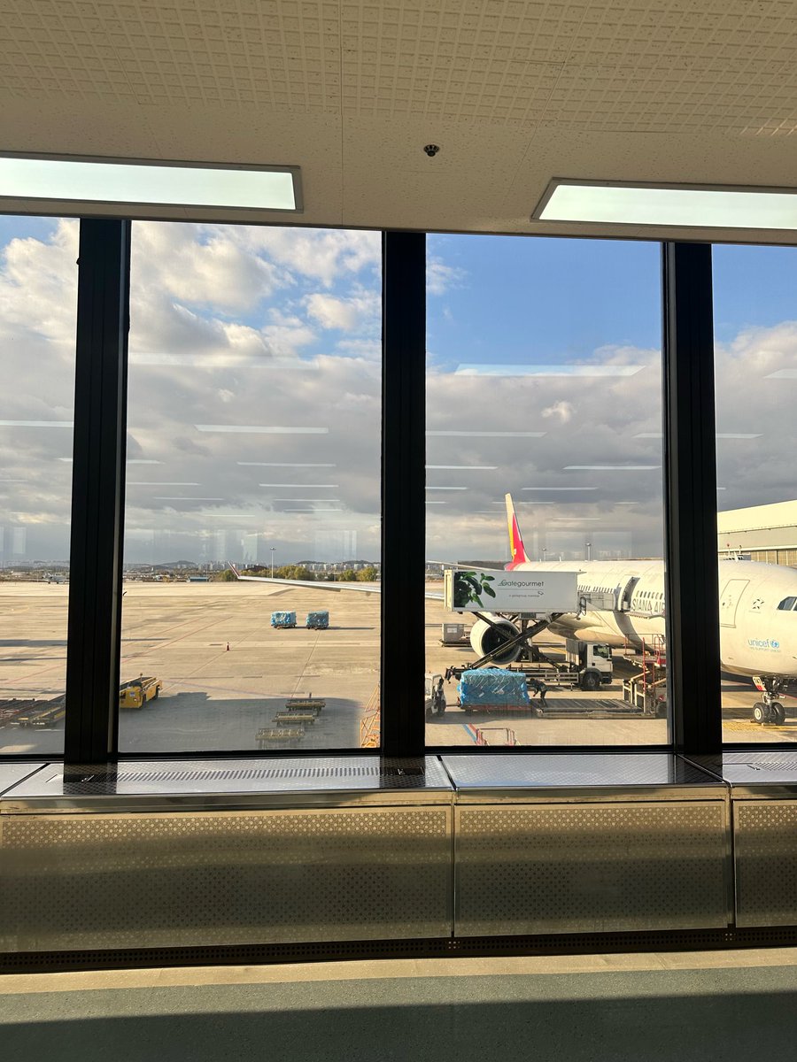 Jyoon_chae's tweet image. 251121 🫧

#ICHILLIN #아이칠린 #사랑스럽지윤 #JIYOON #지윤