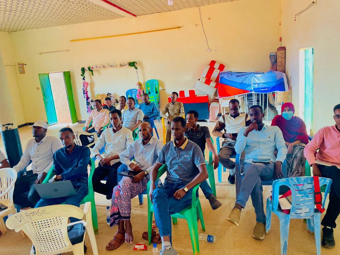 papdaa_Eth's tweet photo. PAPDA successfully coordinated the first-ever Digital EPI Microplanning Workshop in the Somali Region, in collaboration with the Regional Health Bureau and GAVI. 
#PAPDA #pastoralistcommunity #EPI #Digitalmicroplanning 
https://t.co/lokHP9Q7Xe https://t.co/pvEogYbc3v