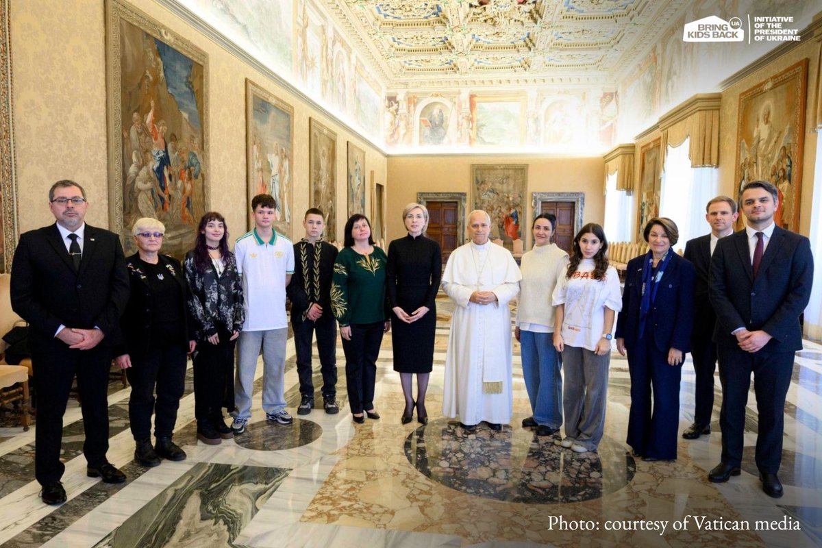 BringKidsBackUA's tweet image. Today, a Ukrainian delegation from the Bring Kids Back UA initiative, including children who survived Russia’s unlawful deportation, met His Holiness Pope Leo XIV @Pontifex at the Vatican.