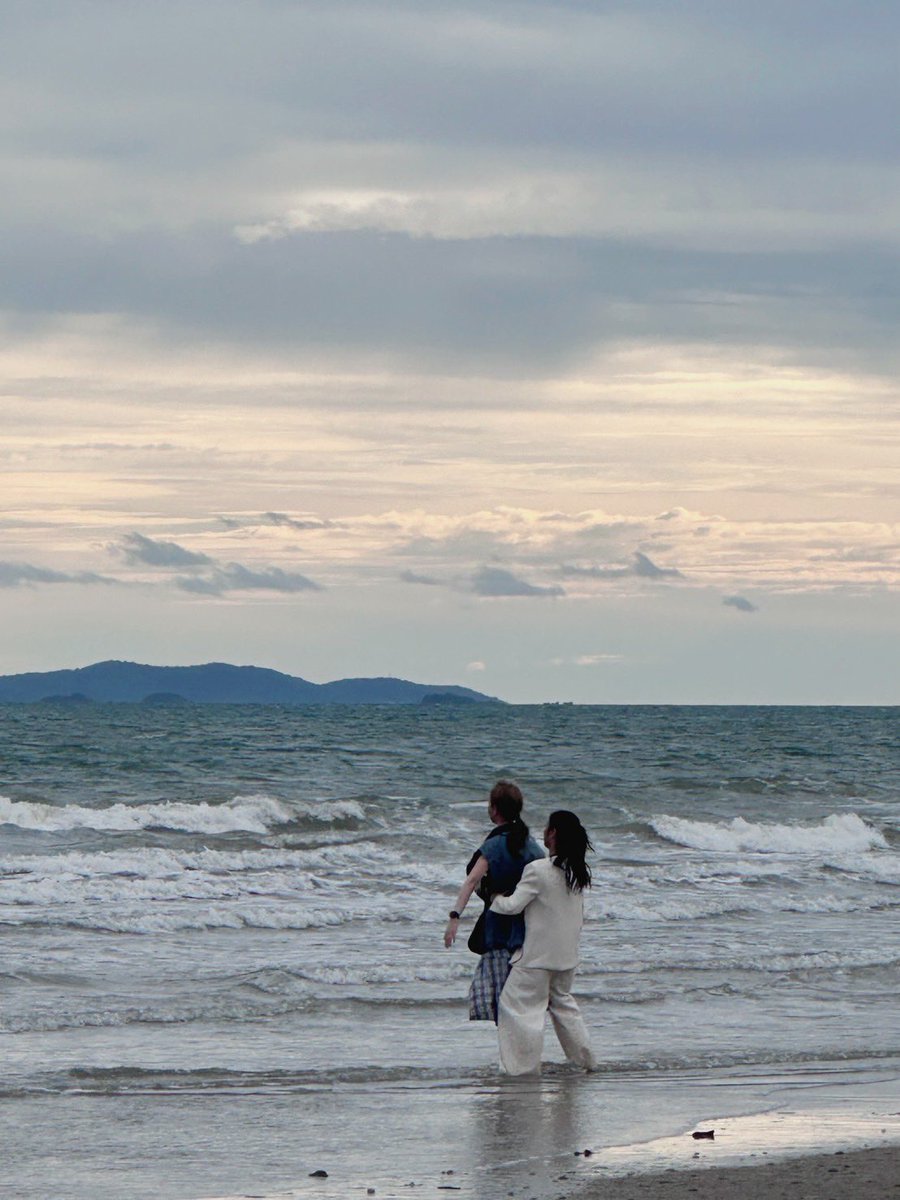 Kaosupassara9's tweet image. จย.และพาร์ทเนอร์ของเขา🩷

#LoveDesignFinalEP
FINAL DRAFT FINAL LOVE