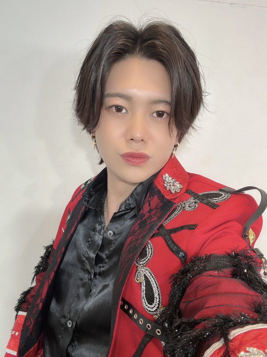 FULL OUT‼︎
ノンストップセトリ見てくれてありがとう❤️‍🔥

メインMCでもイベントに華を添えられたらと思い頑張りました✊

楽しそうな姿見れて嬉しいです❕
少し空いちゃうけど、また会えるの楽しみにしてるね！！

Rouge今日もありがとー☺︎

#ロイビス