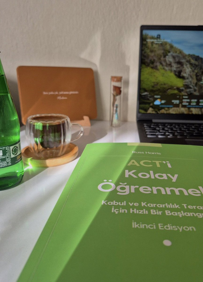 Mehtap_yldrm_'s tweet image. Güçlenerek yeşermeye devam🌱