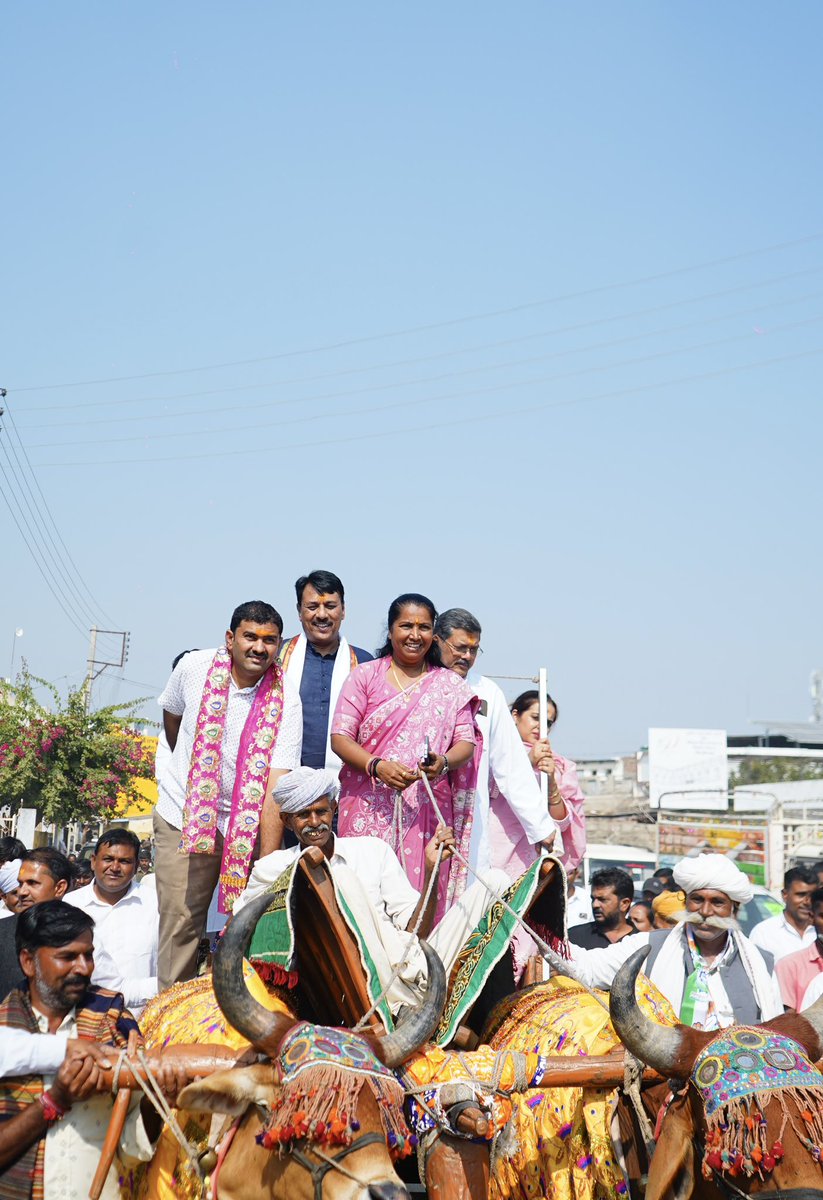 AmitChavdaINC's tweet image. जनसमर्थन की गूंज, अन्याय के खिलाफ एकजुट कदम और परिवर्तन की शुरुआत।
जन आक्रोश यात्रा: दिवस १

@INCGujarat @INCIndia 

#Janaakroshyatra #congressparty #gujarat #gujaratcongress #gujarati #gujaratiasmita #peopleofgujarat #janaakrosh #lokoniawaz #lokonicongress #navugujarat…